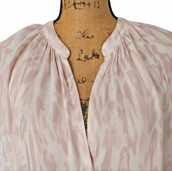 Young Fabulous & Broke Elegant Pink Blouse, Size S - Picture 2 of 8